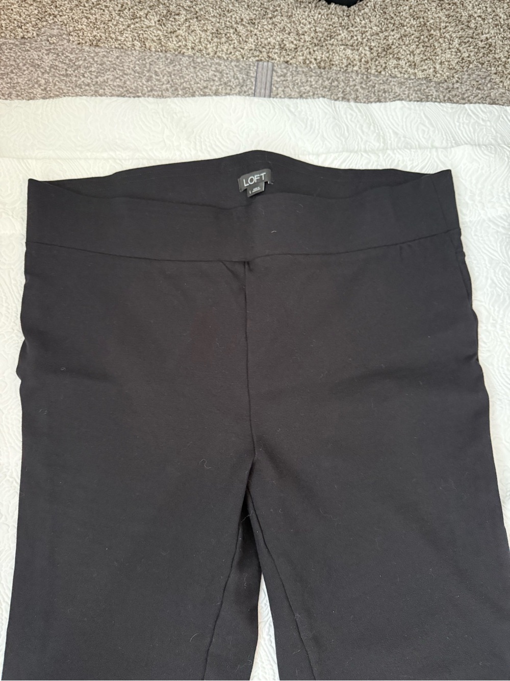 LOFT Black Ponte Pull-On Pants